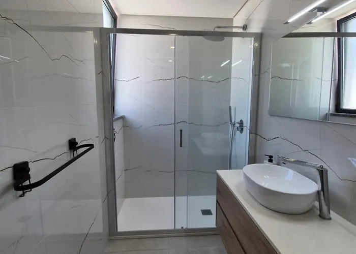 Casa Arendina - Retreat With Heated Pool Villa