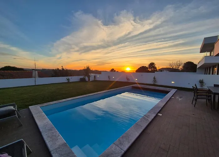 Casa Arendina - Retreat With Heated Pool Villa *