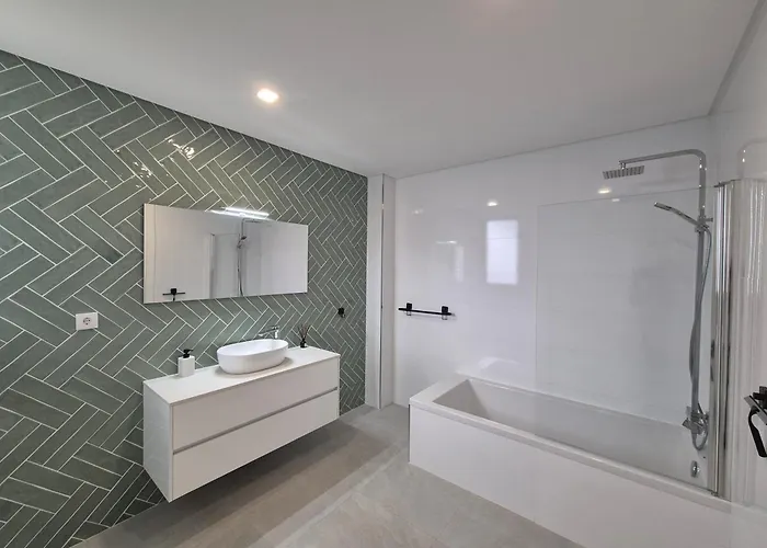 Casa Arendina - Retreat With Heated Pool Alfeizerão